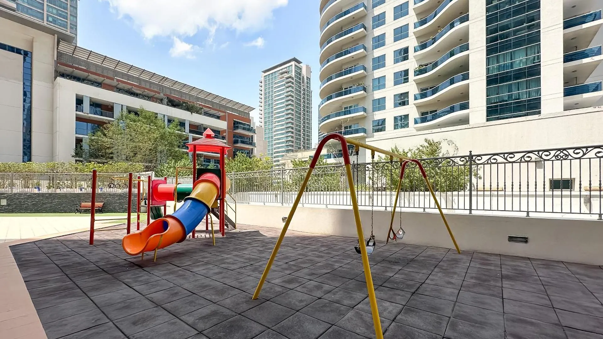 Trophy - Magical Marina 1Bdr Connected To Metro Station Lägenhet Dubai 0*,  Förenade Arabemiraten